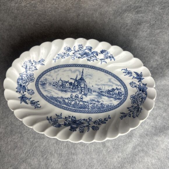Johnson Bros Tulip Time Vintage Scalloped Oval Serving Plate 8 x 5.5 Blue White - Picture 2 of 10